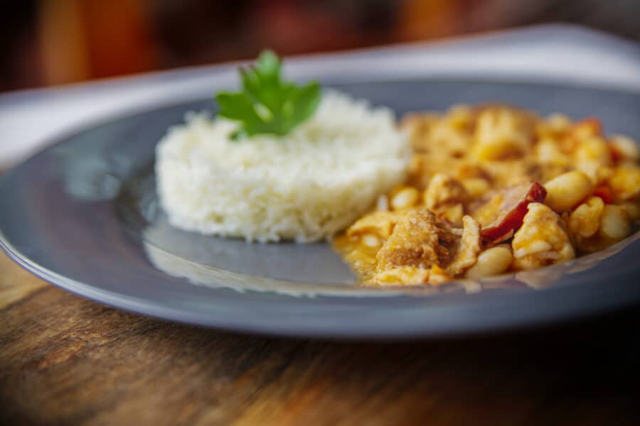 Feijoada à Nossa Moda com Arroz Basmati - Image 3