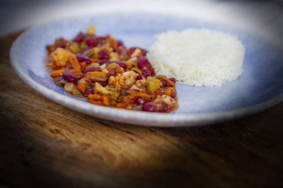Chili Vegetariano com Arroz Basmati